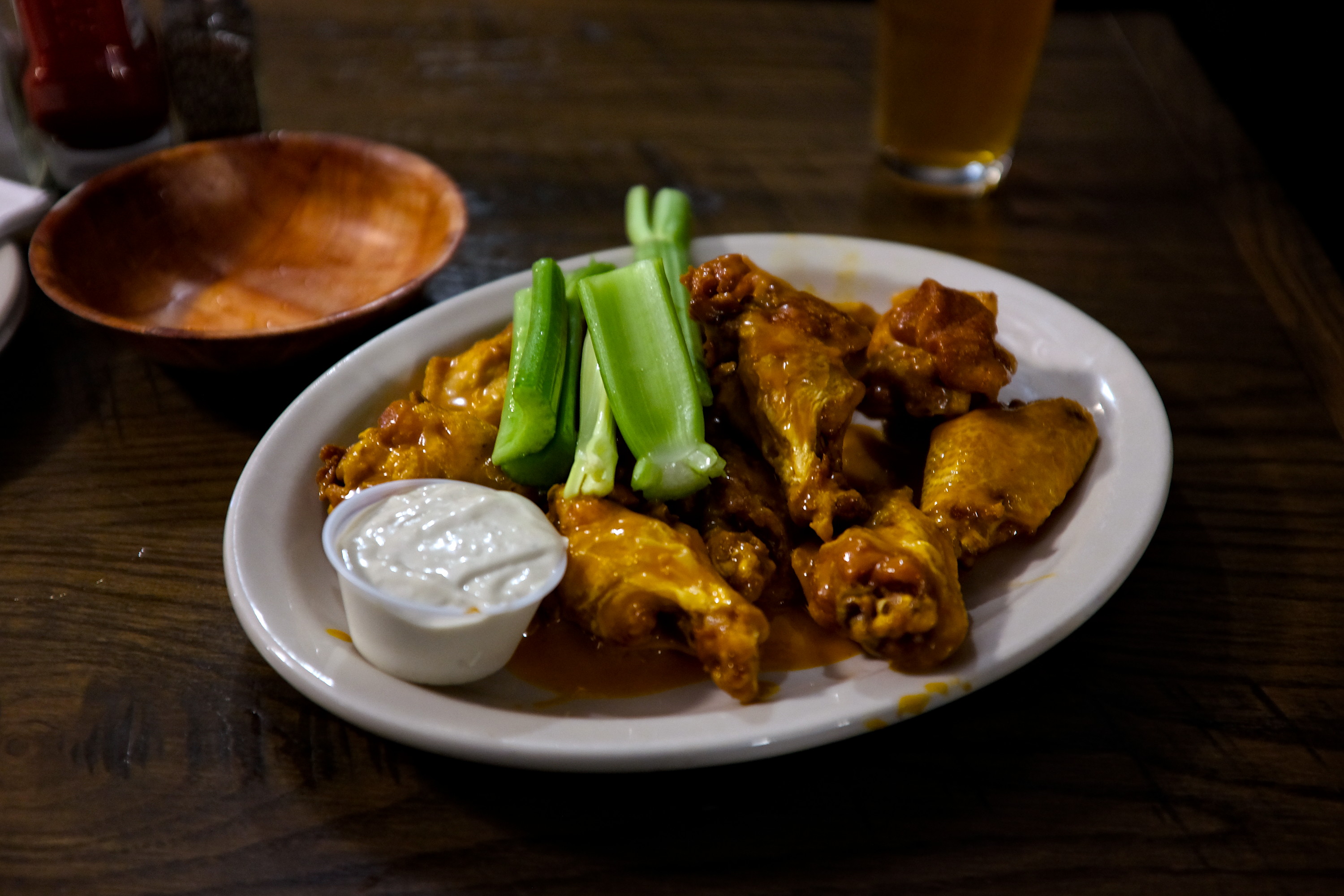 A plate of wings at Anchor Bar