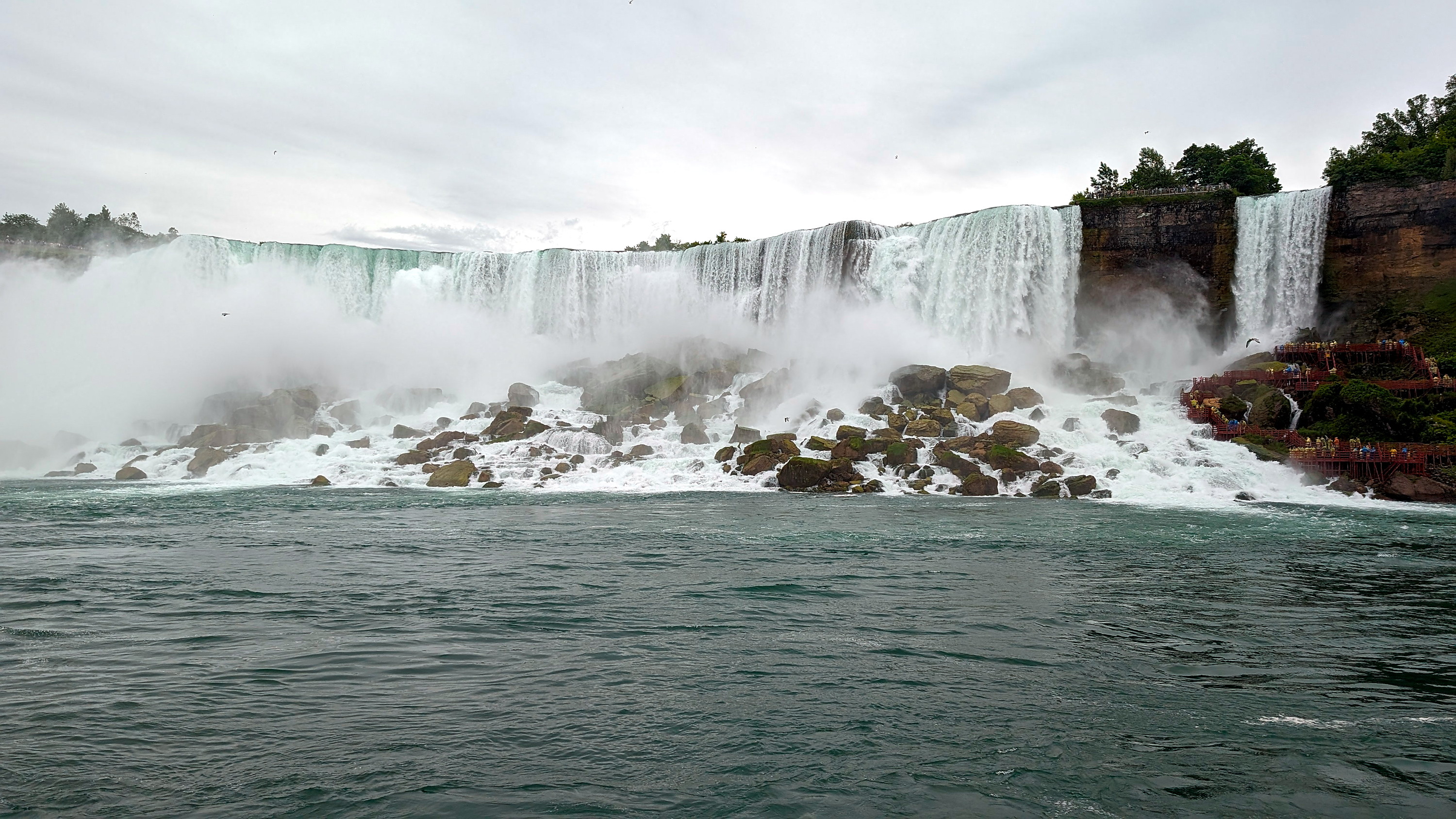 View of Horseshoe Falls from the Maid of the Mist