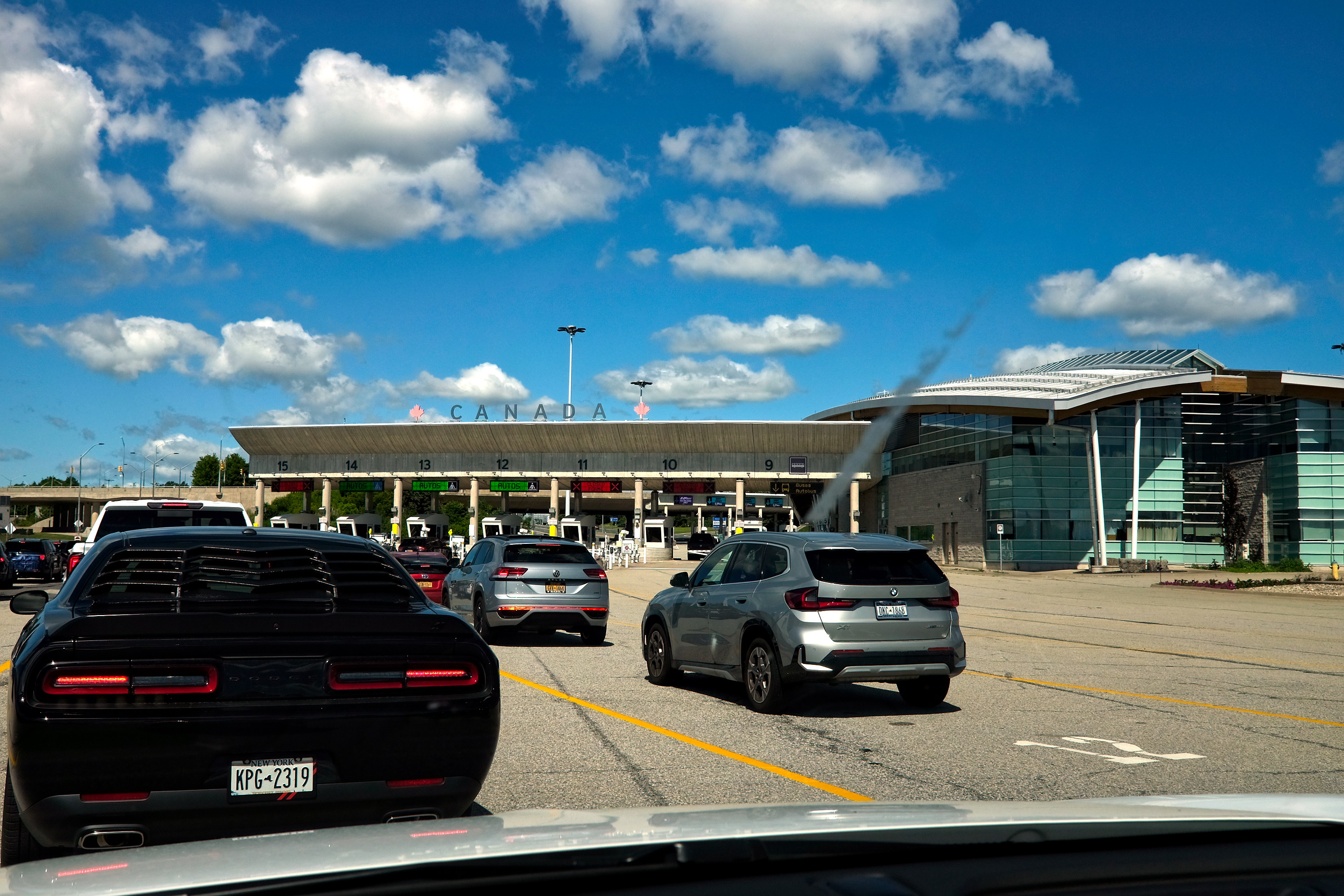 Cars wait to cross into Canada