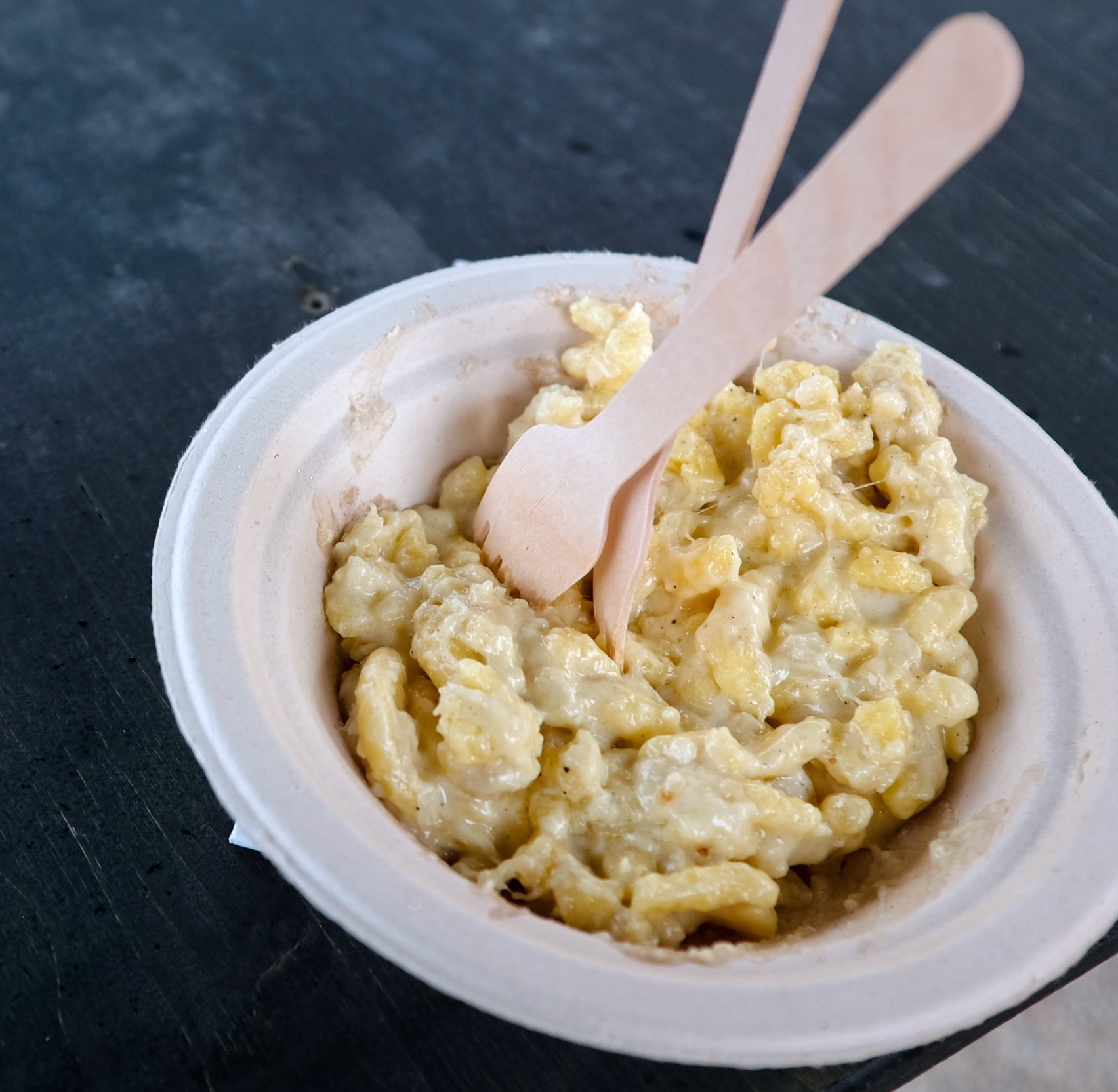 A bowl of Käsespätzle