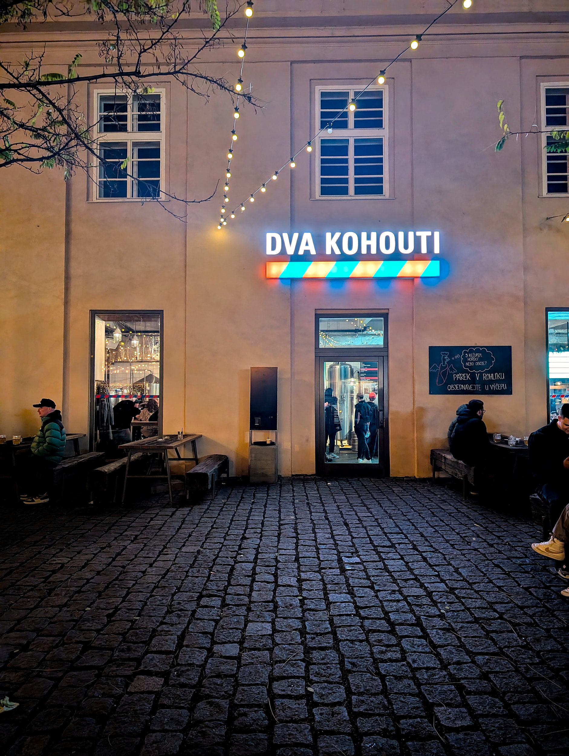 Exterior of Dva kohouti