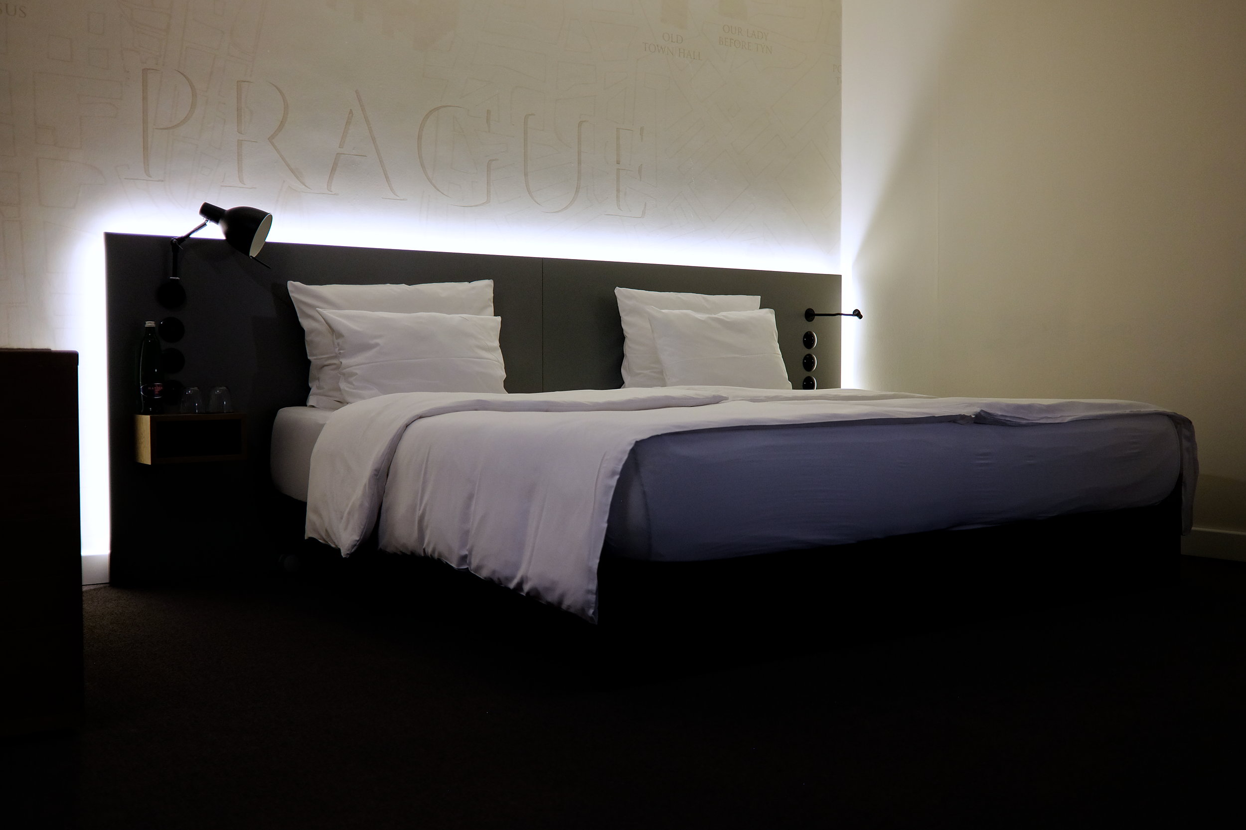 The oversized bed at Pentahotel Prague