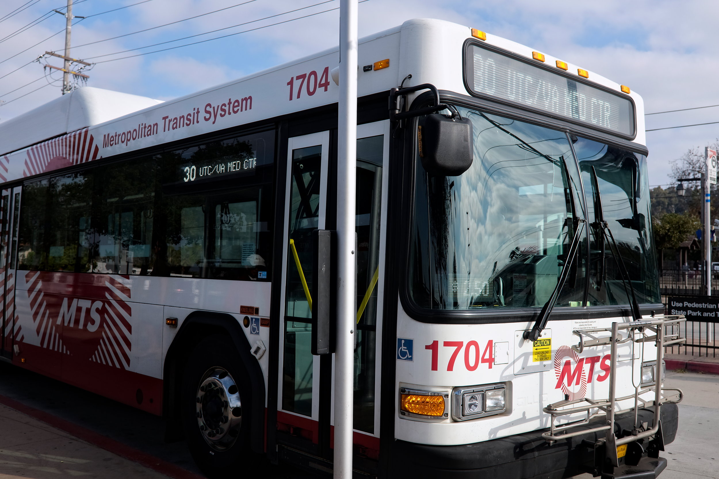 An MTS bus in San Diego