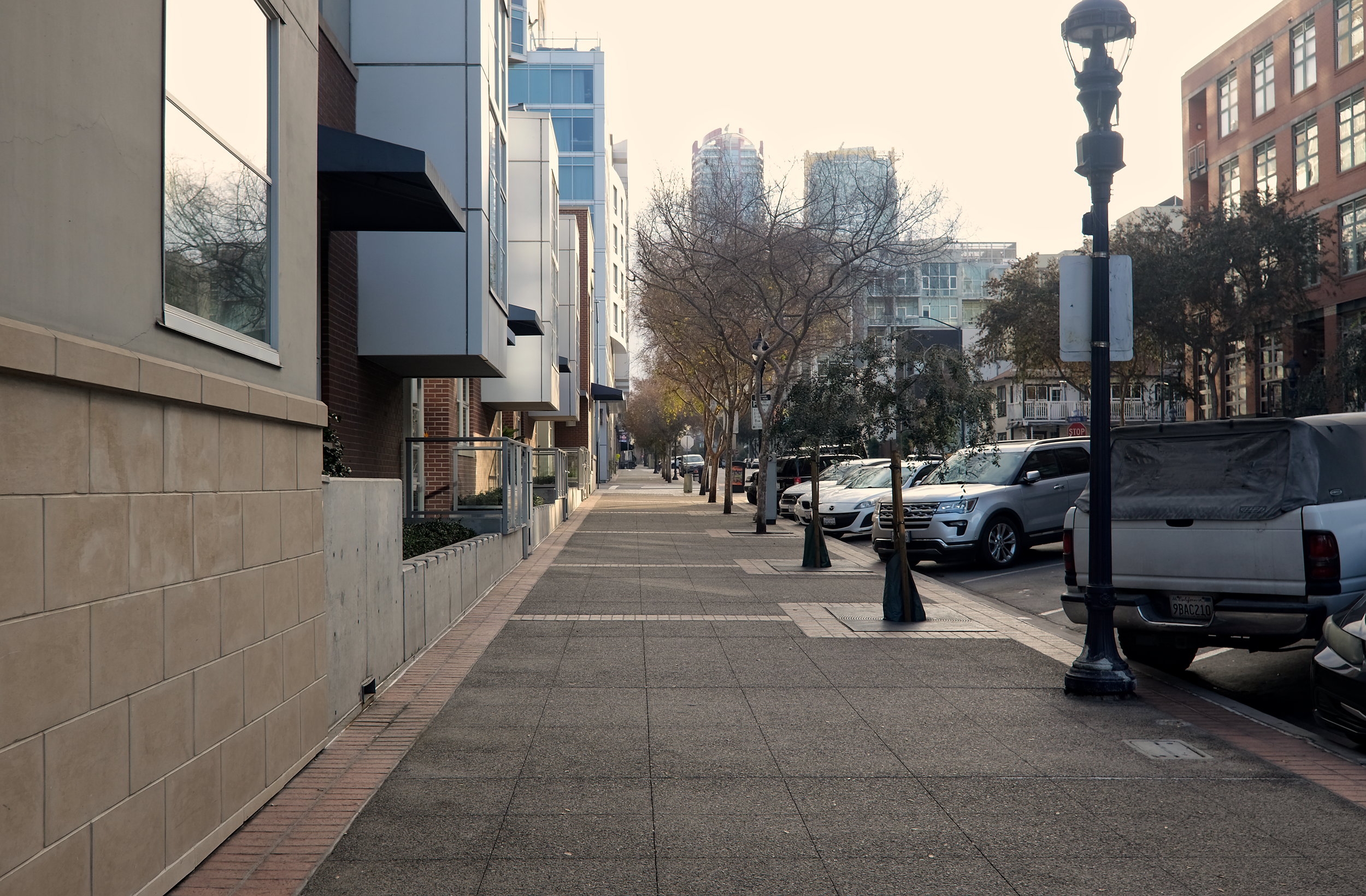 A sidewalk in downtown San Diego