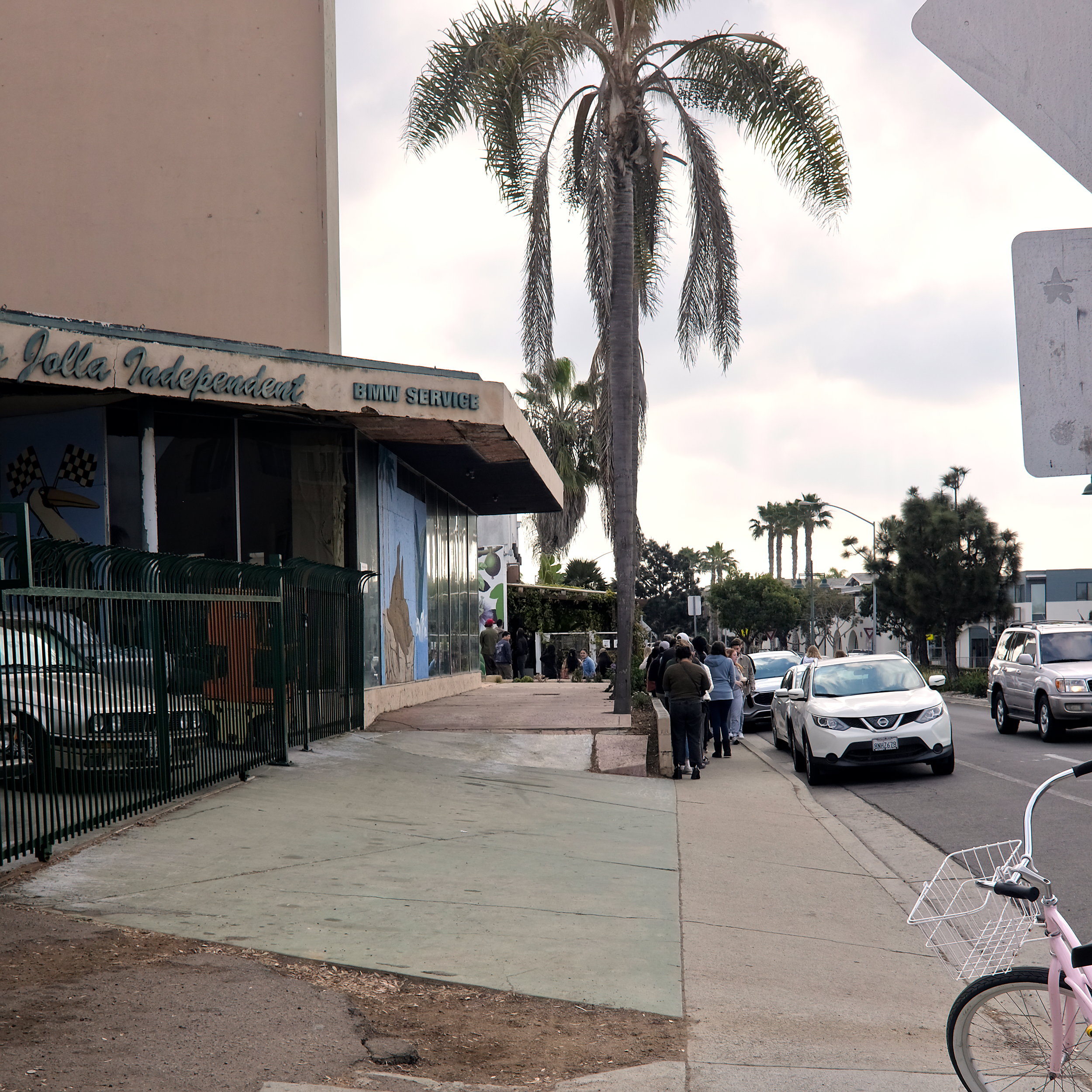 The line at Wayfarer Bread